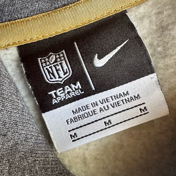 MENS NIKE NEW ENGLAND PATRIOTS NFL 50TH GOLD COLLECTION HOODIE 
SWEATSH…‎ - Picture 16 of 17